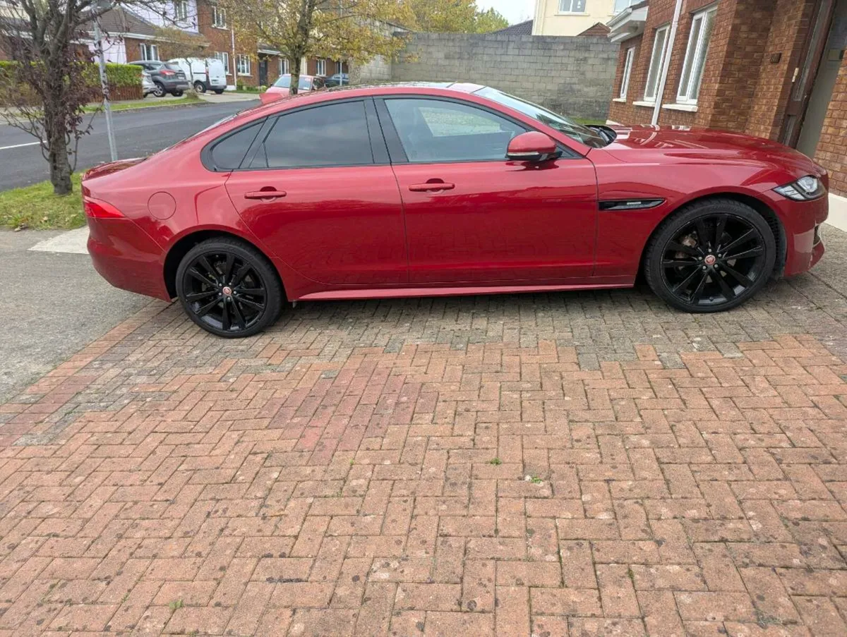 2017 Jaguar XF 2.0D R-Sport Auto | Low Mileage - Image 4
