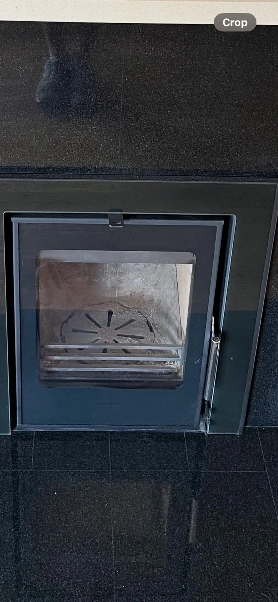 Wood burning stove - Image 1
