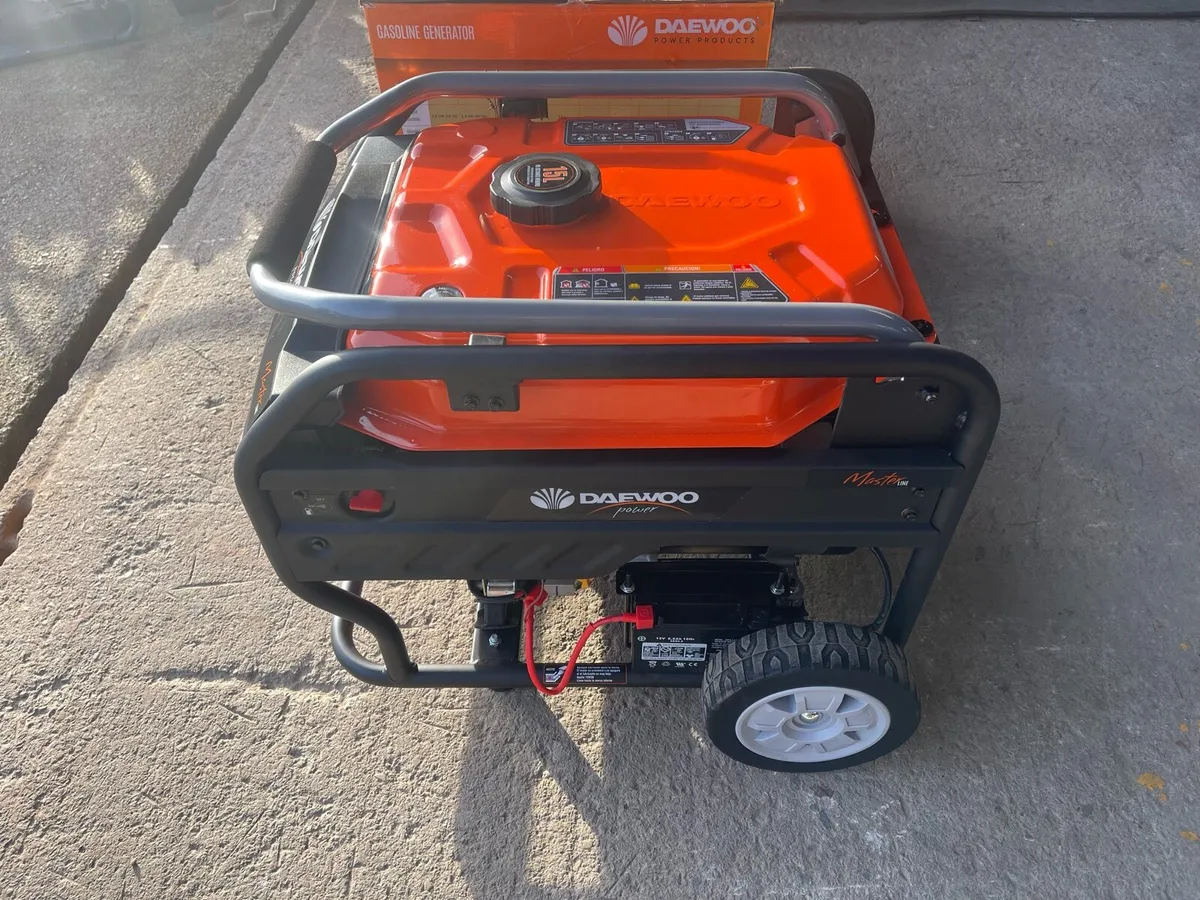 Brand New Daewoo petrol  Key Start Generator - Image 3