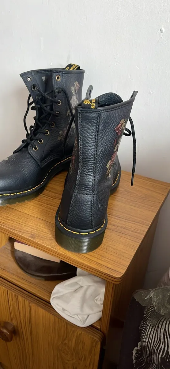 Dr. Marten Boots - Image 3