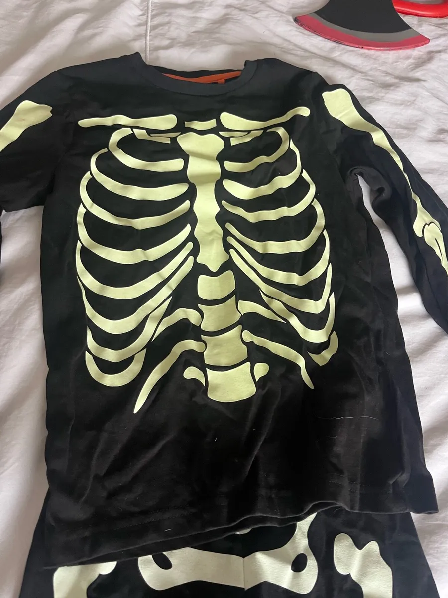Kids Halloween costume 7-8 yrs - Image 2