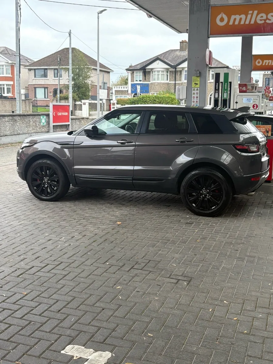 Range Rover evoque - Image 1