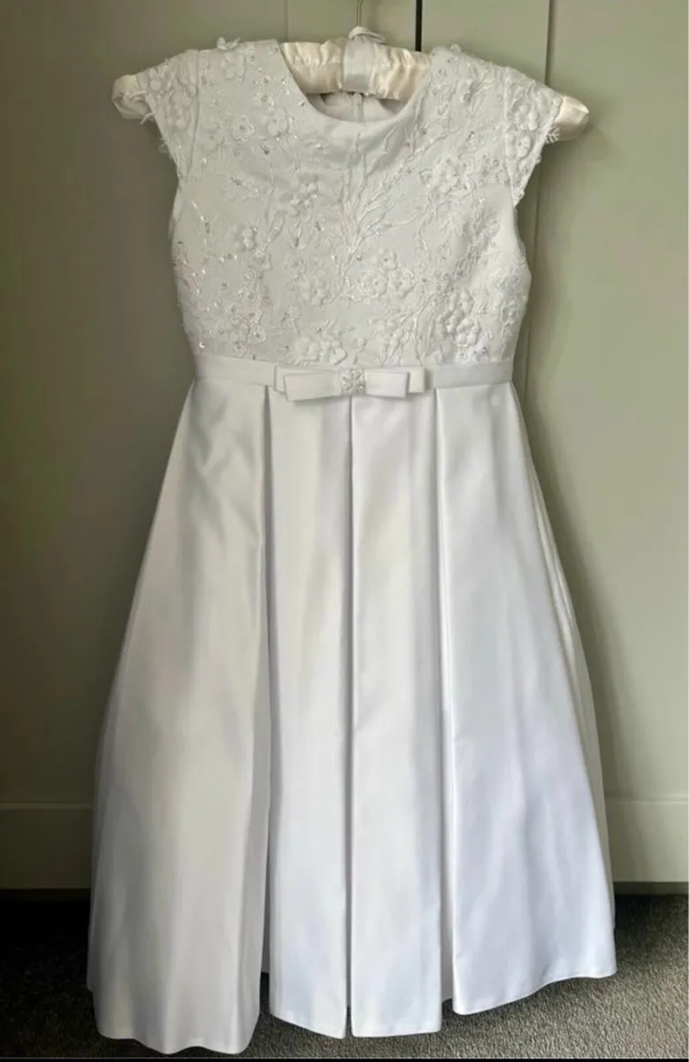 Communion dress - Image 2