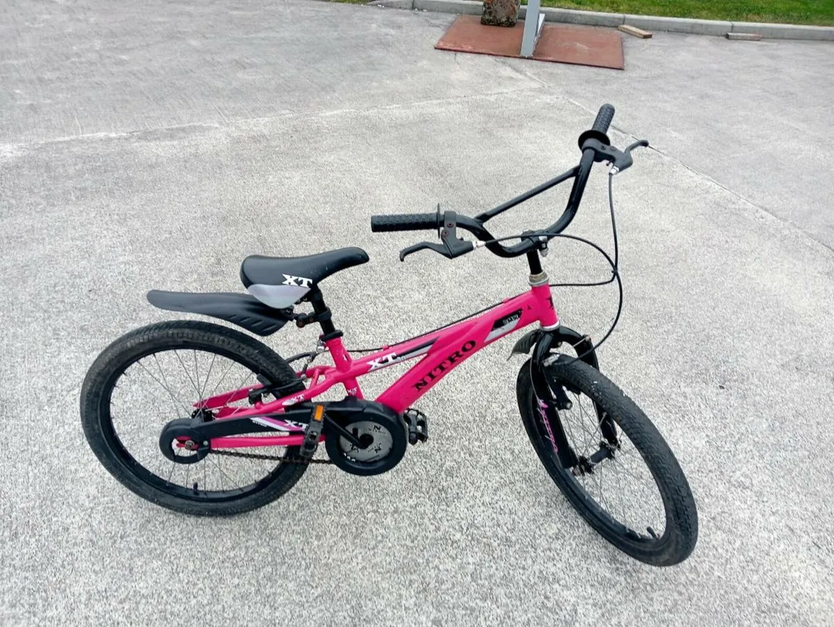 Pink bmx bike - Image 2