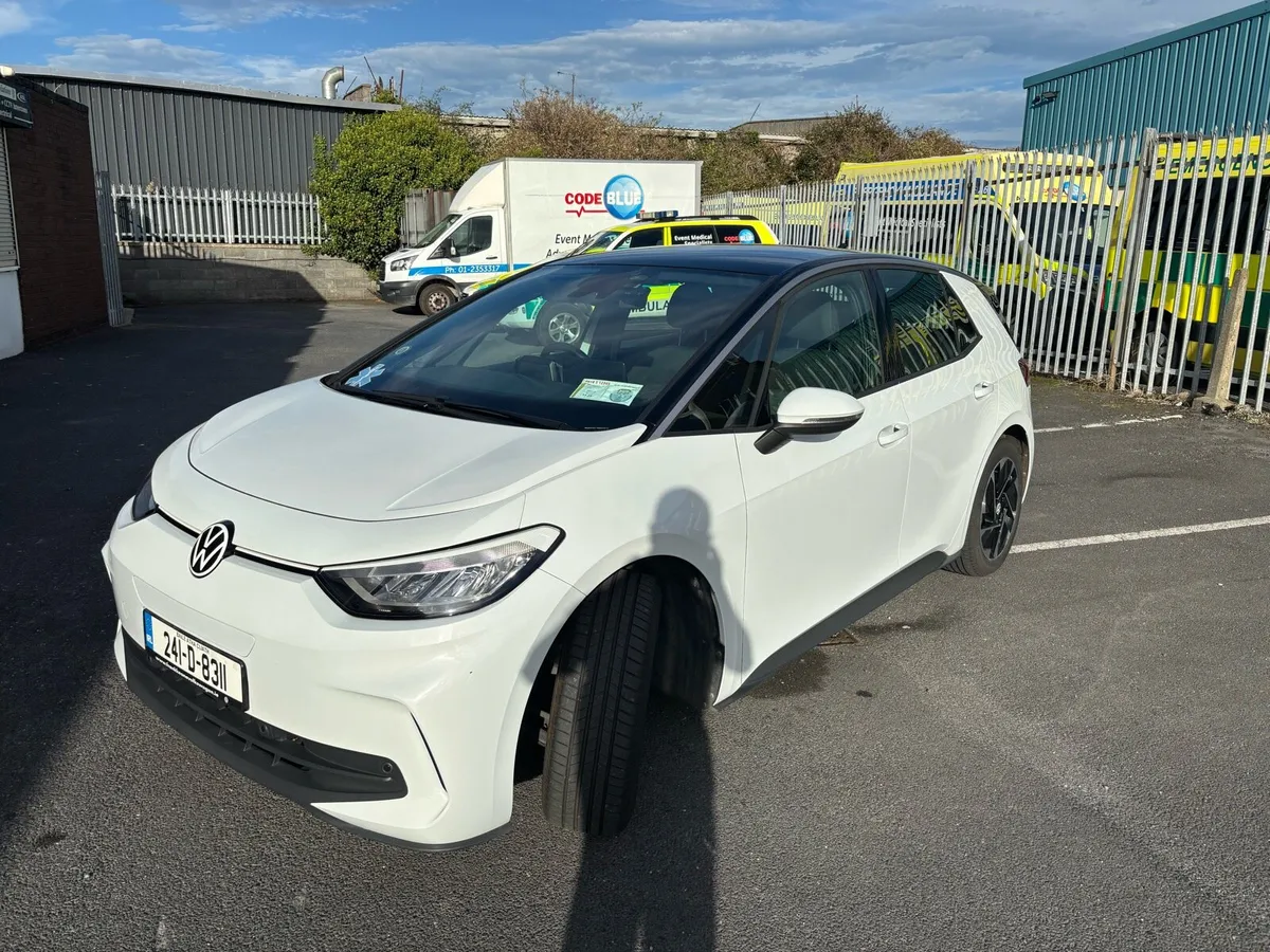 VW ID.3 PRO 2024, LOW KM, EXCELLENT CONDITION - Image 1