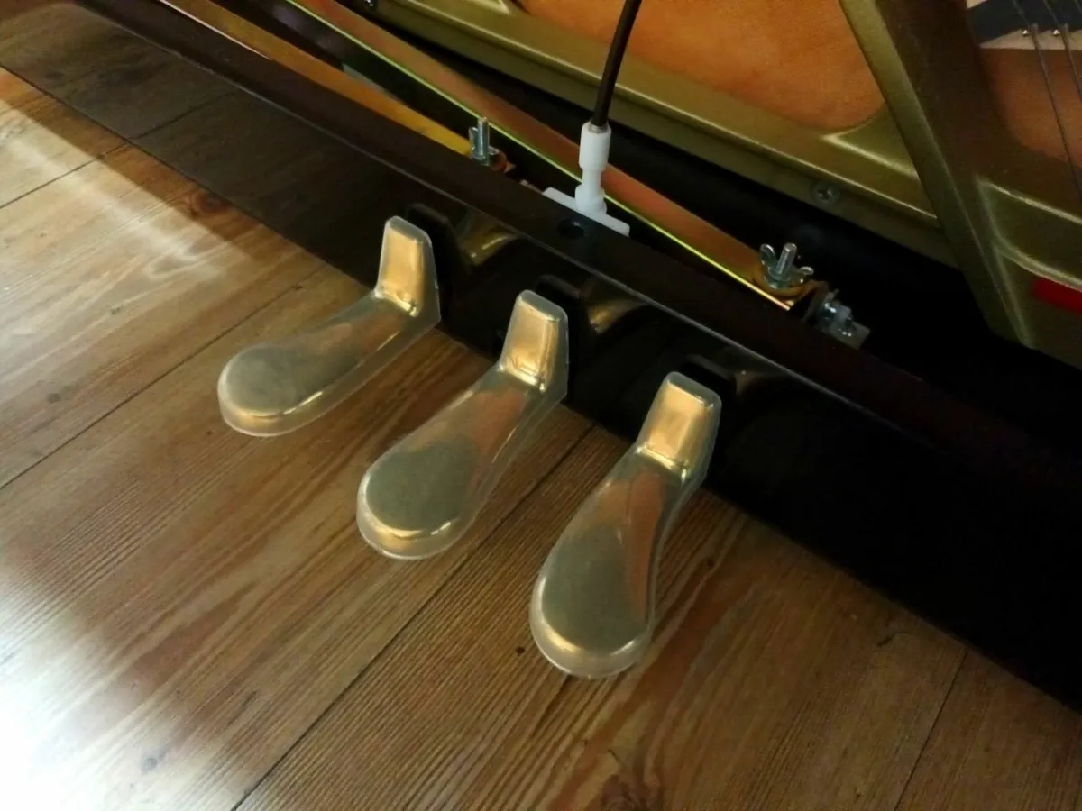 Kawai K300 | Stunning Looking & Sounding - Image 3