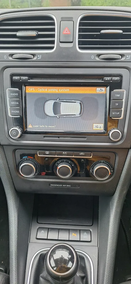 Volkswagen Golf 2012 - Image 2
