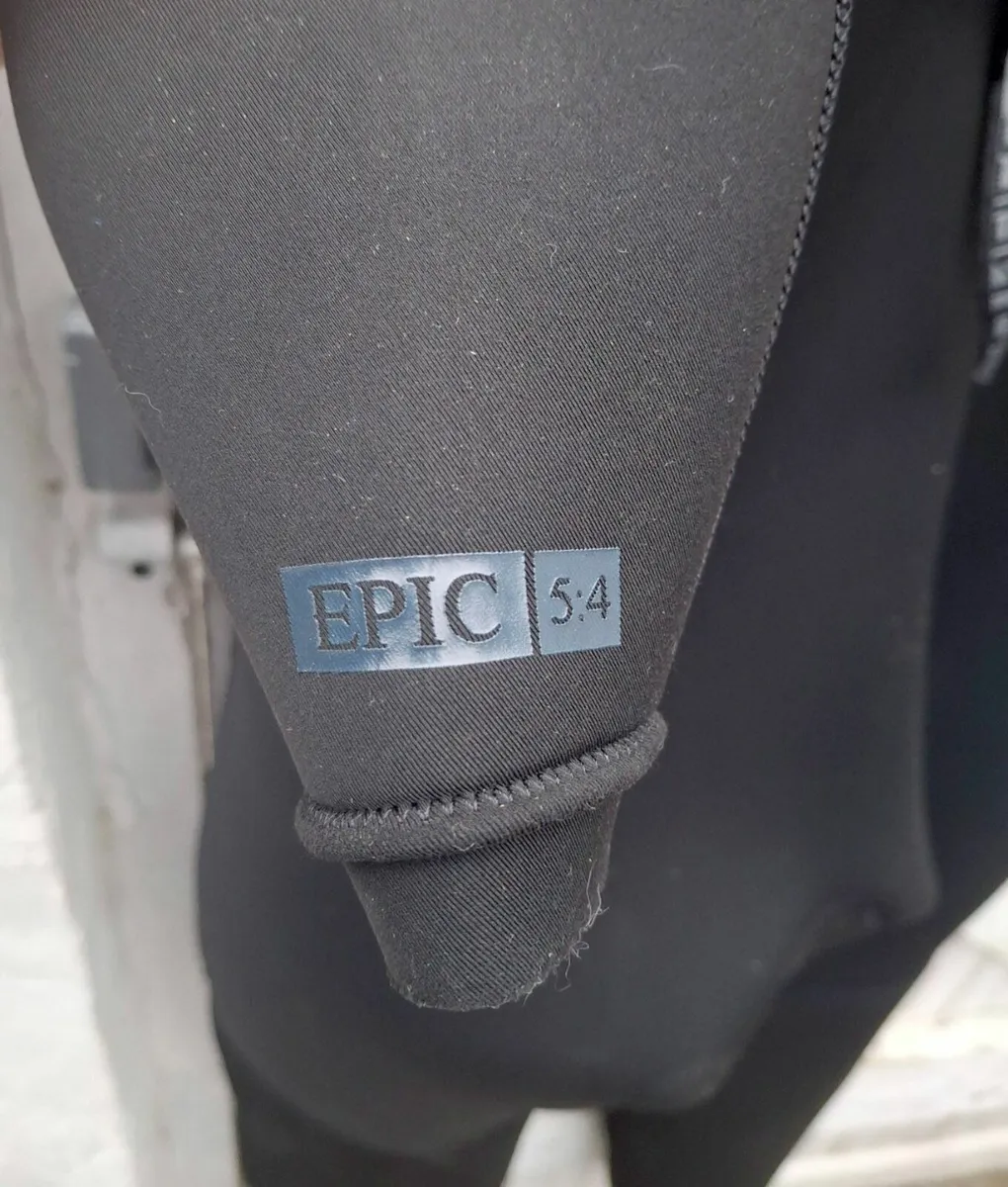 Wetsuit - Image 3