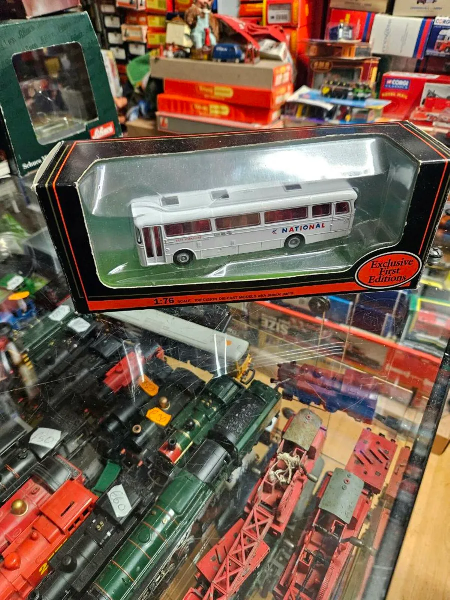 Corgi EFE Bus - Image 1