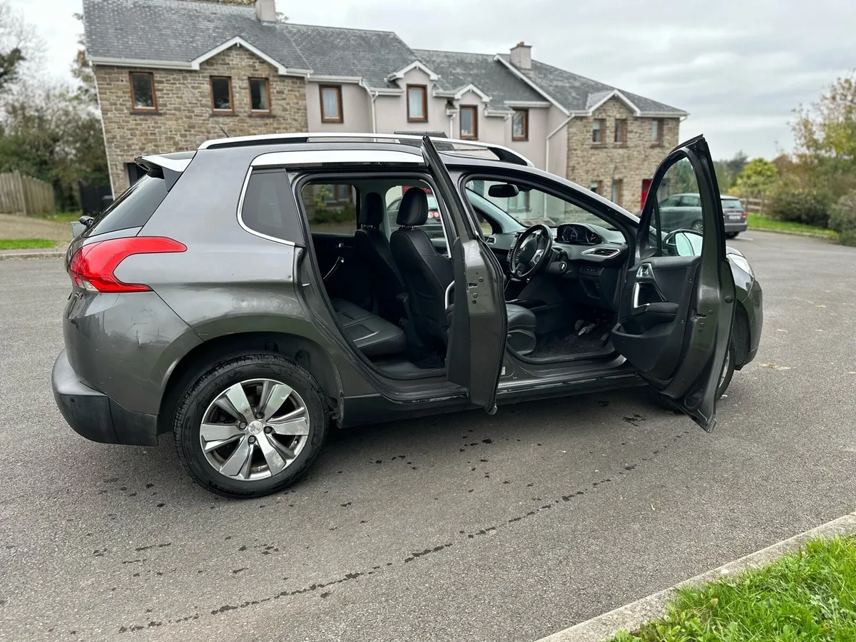 Peugeot 2008 SUV - Image 2