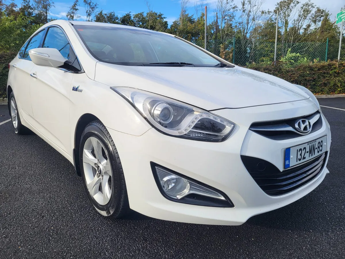 2013 HYUNDAI I40 1.7 D LOW MILES - Image 1