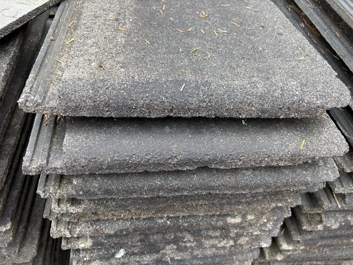 Roof tiles - Image 2