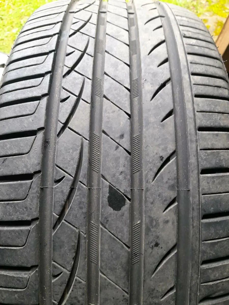 255/45/20 Tyres x2 Hankook & Mileking - Image 2