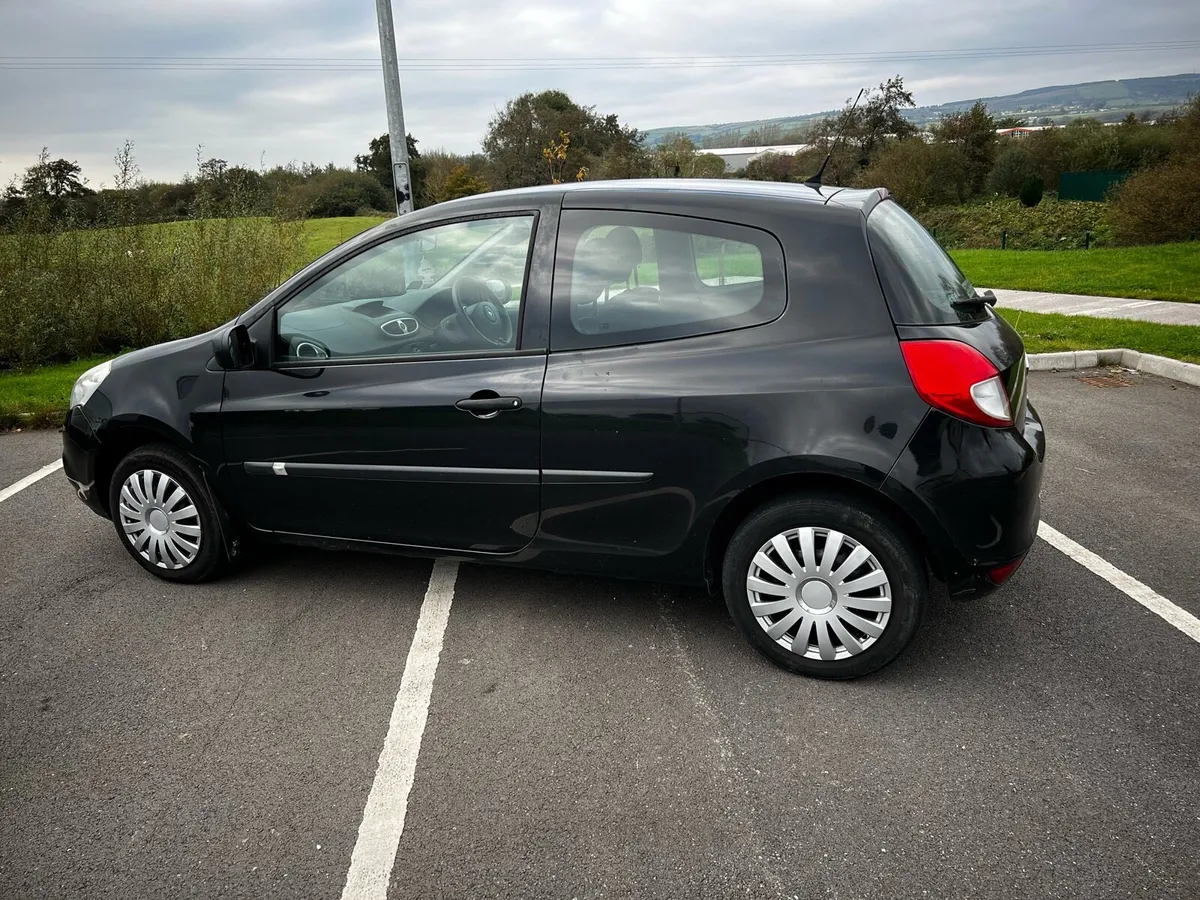 Renault Clio - Image 3