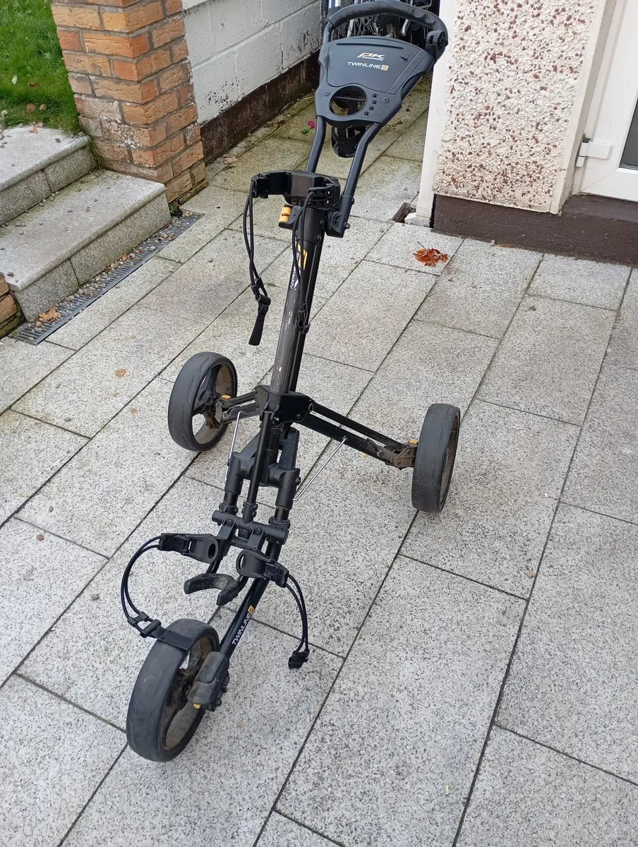 Golf trolley - Image 1