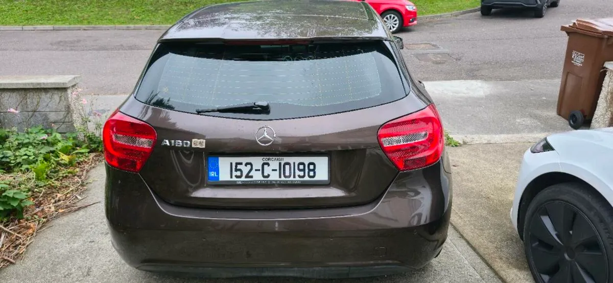 MERCEDES BENZ A180 AUTOMATIC TIPTRONIC - Image 2