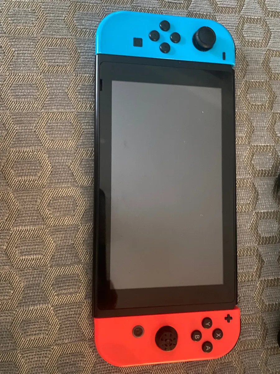 nintendo switch - Image 2