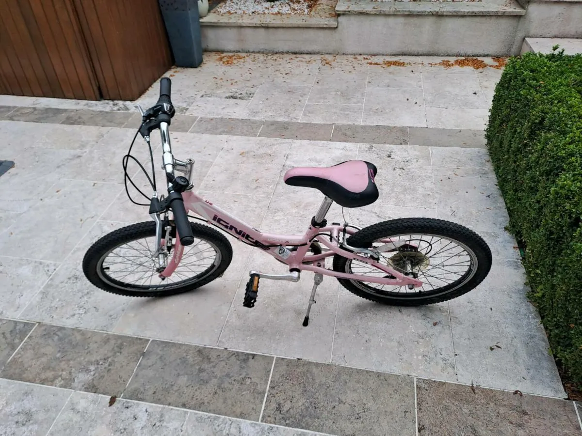 Girls bike - Image 4