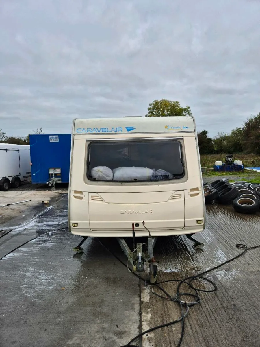 Caravan - Image 2