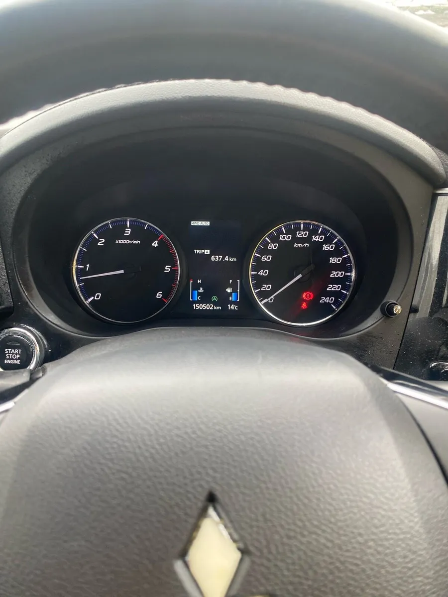 Mitsubishi Outlander - Image 4