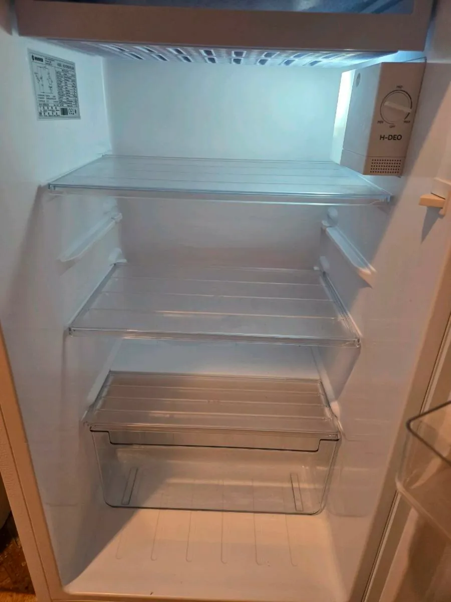 Fridge undercountet - Image 3