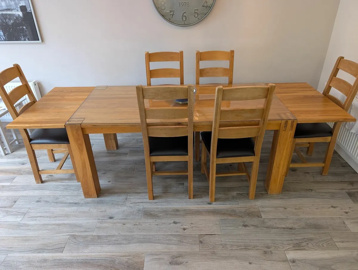 Solid Oak Dining Table (+ extensions) and chairs - Image 2