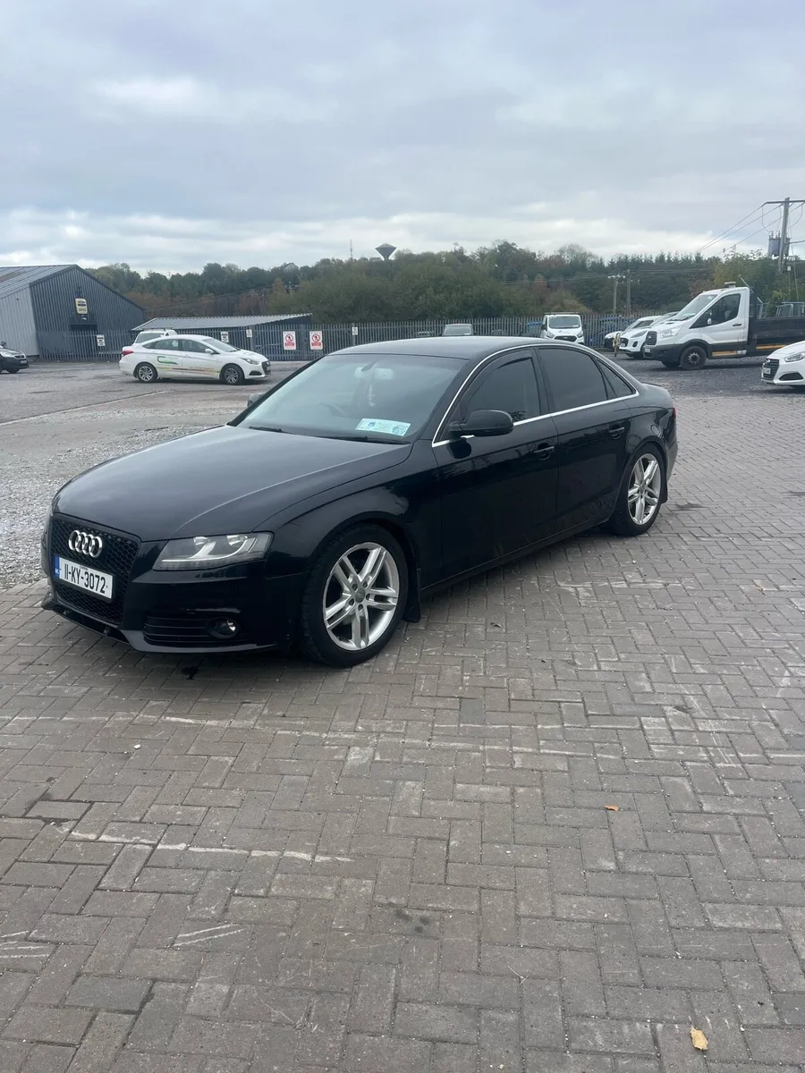Audi A4 - Image 2