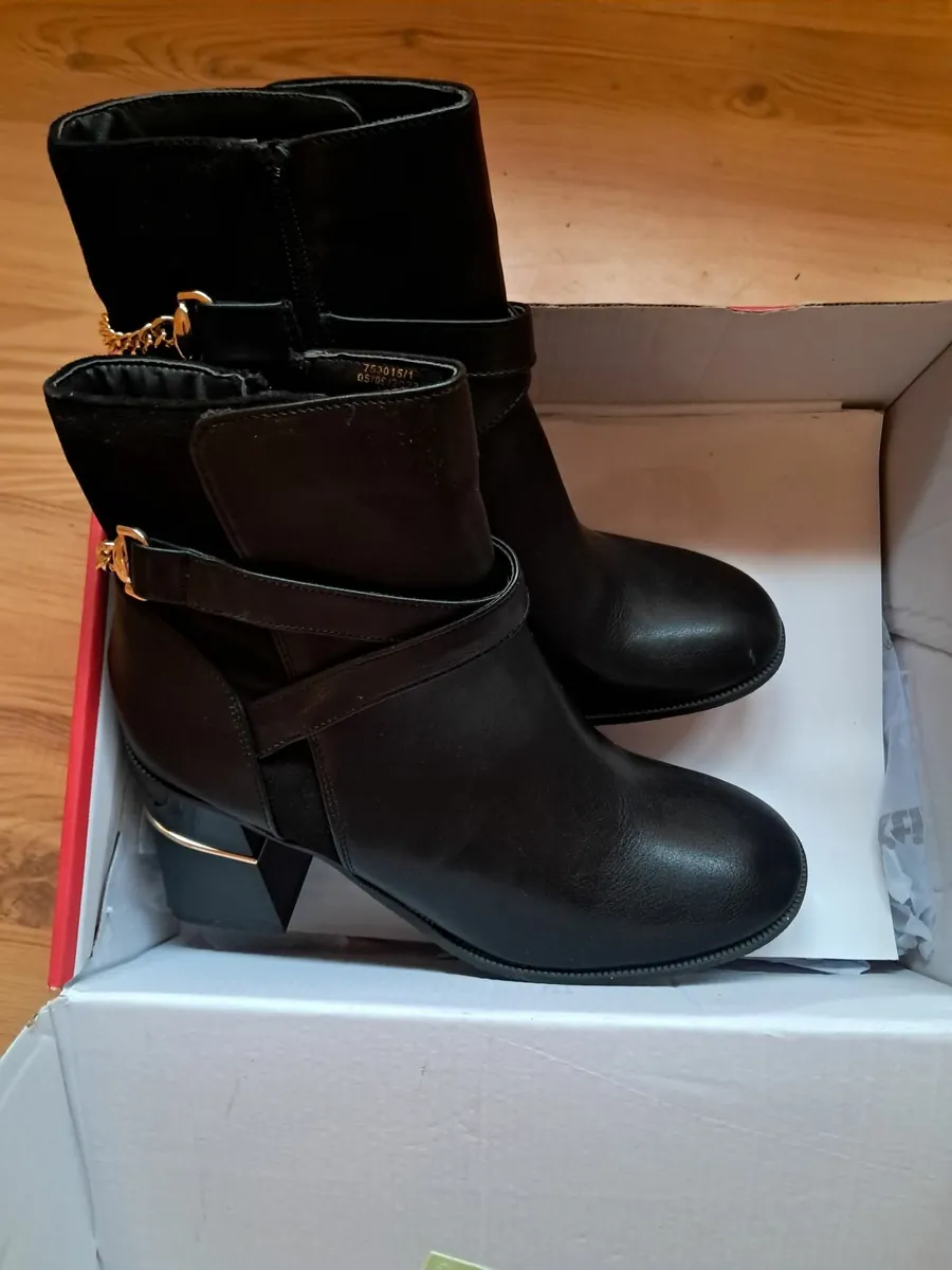 River island boots - Image 3