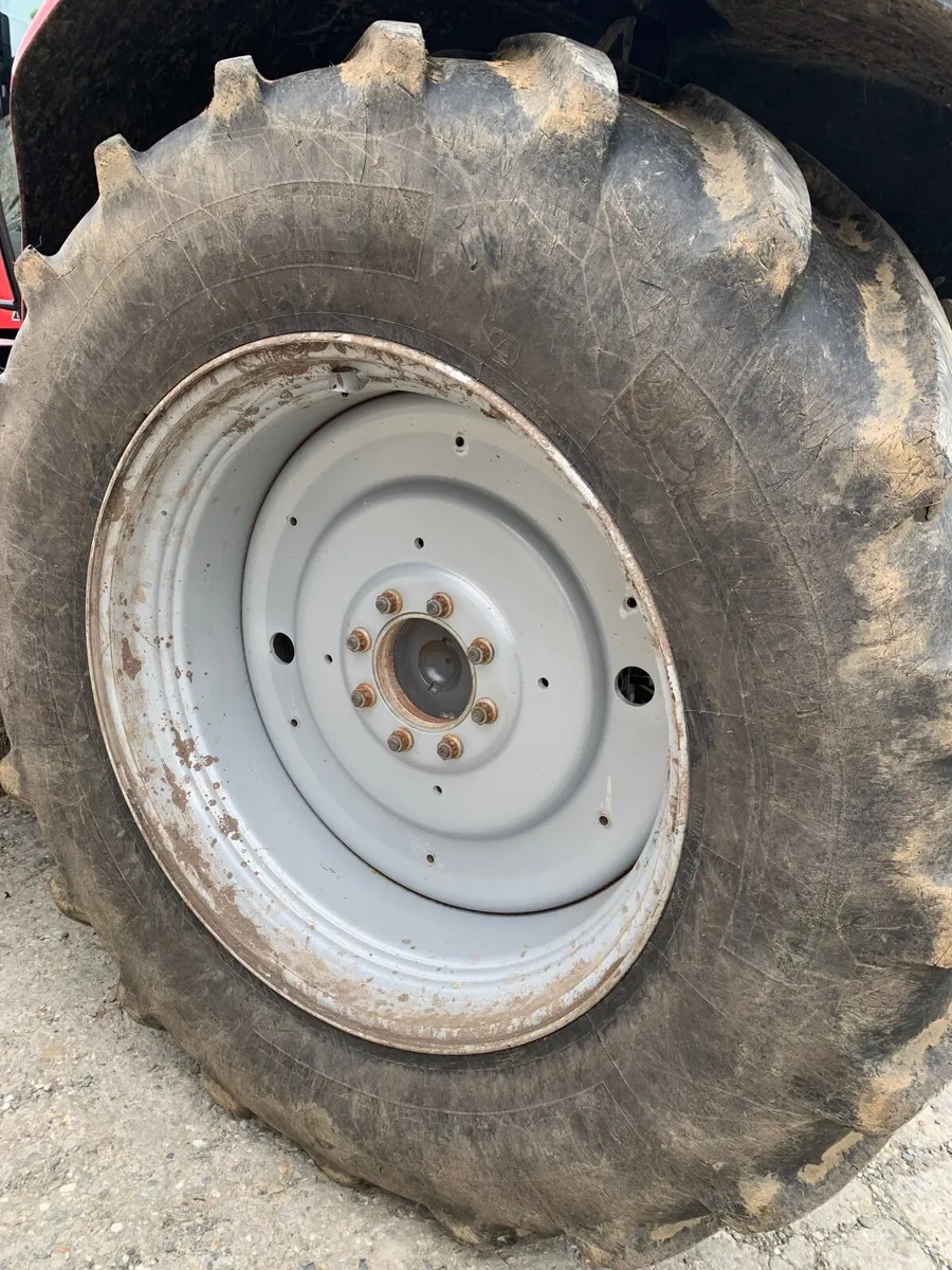 650/65r42 tyres - Image 1