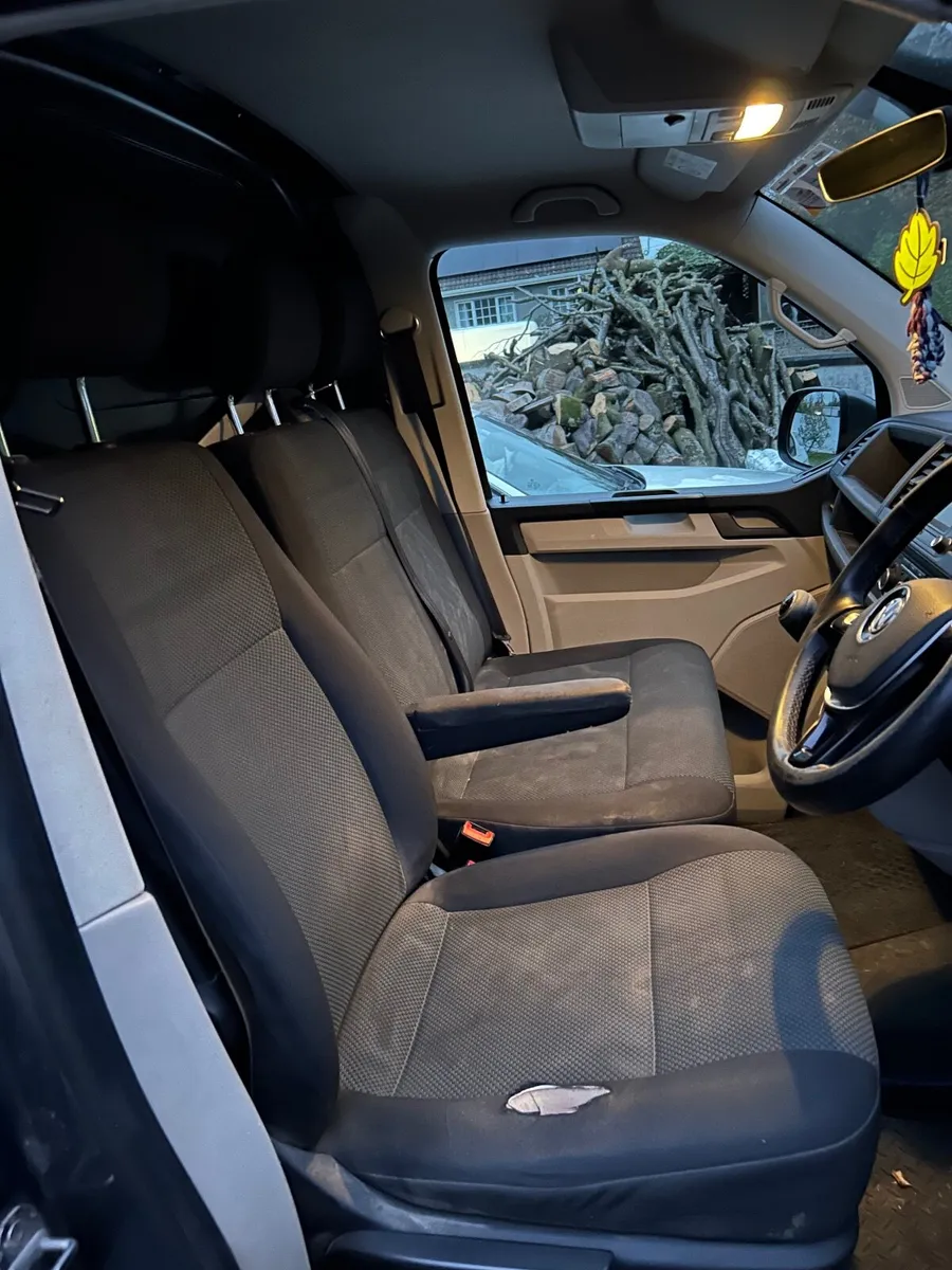Volkswagen Transporter 2016 - Image 3