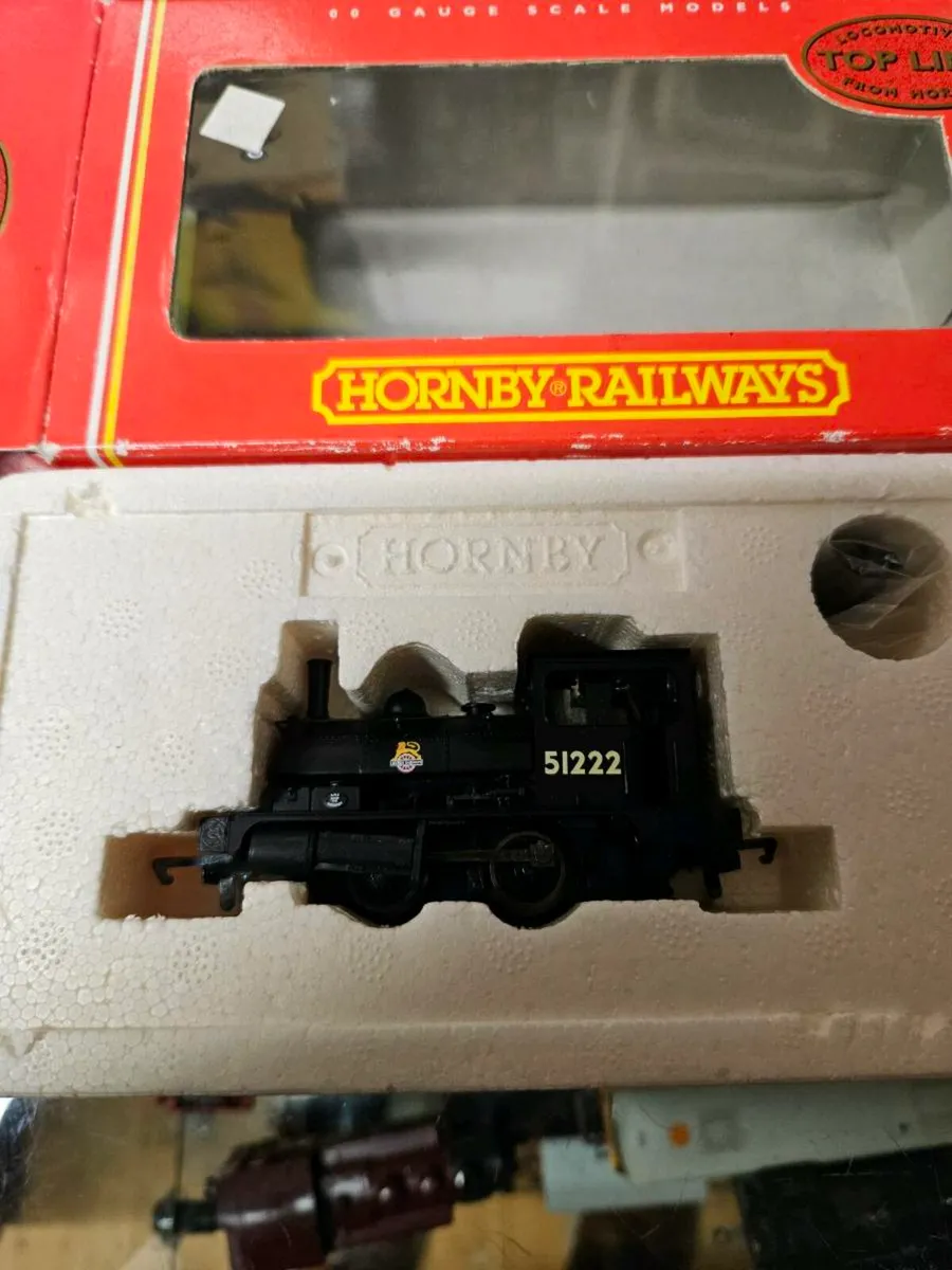 Hornby OO Gauge Pug Tank Engine - Image 2