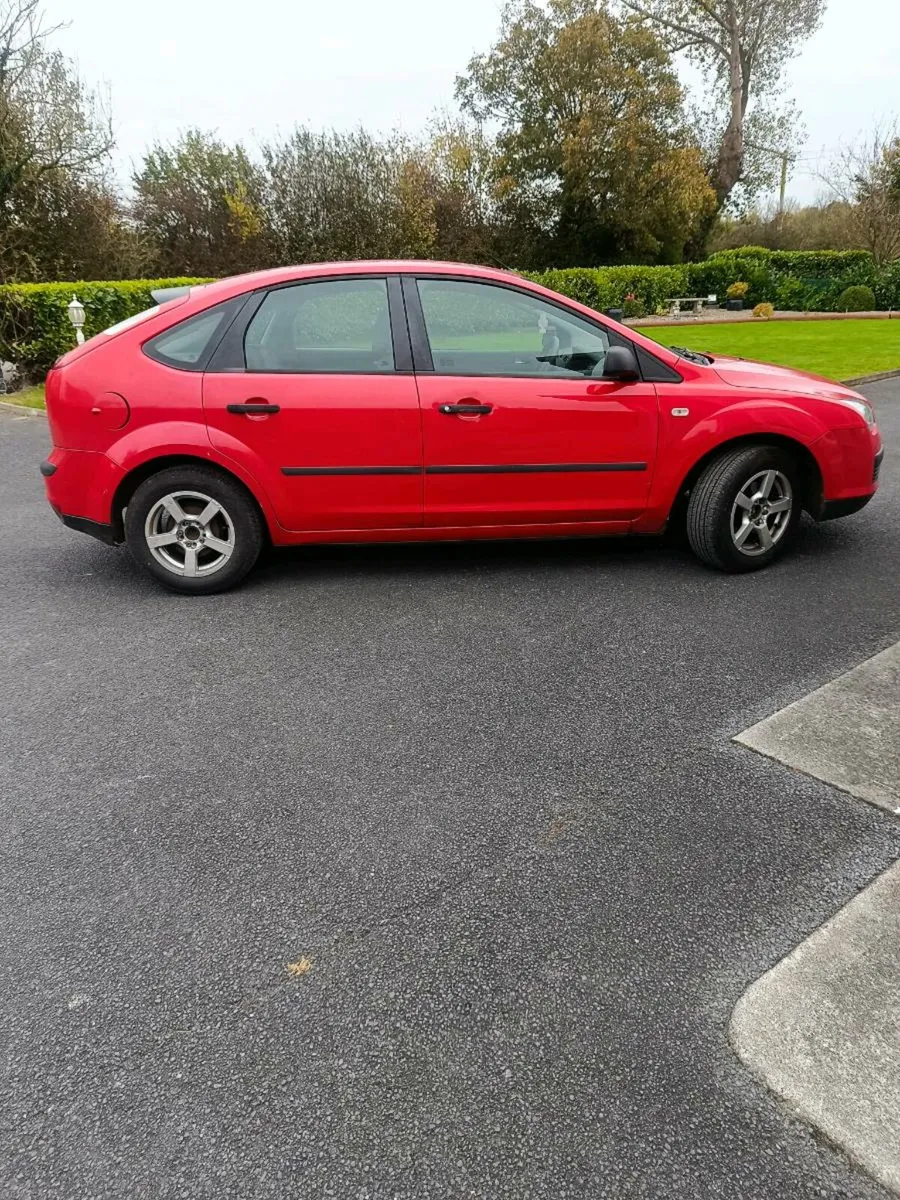 2006 Ford Focus - Image 3