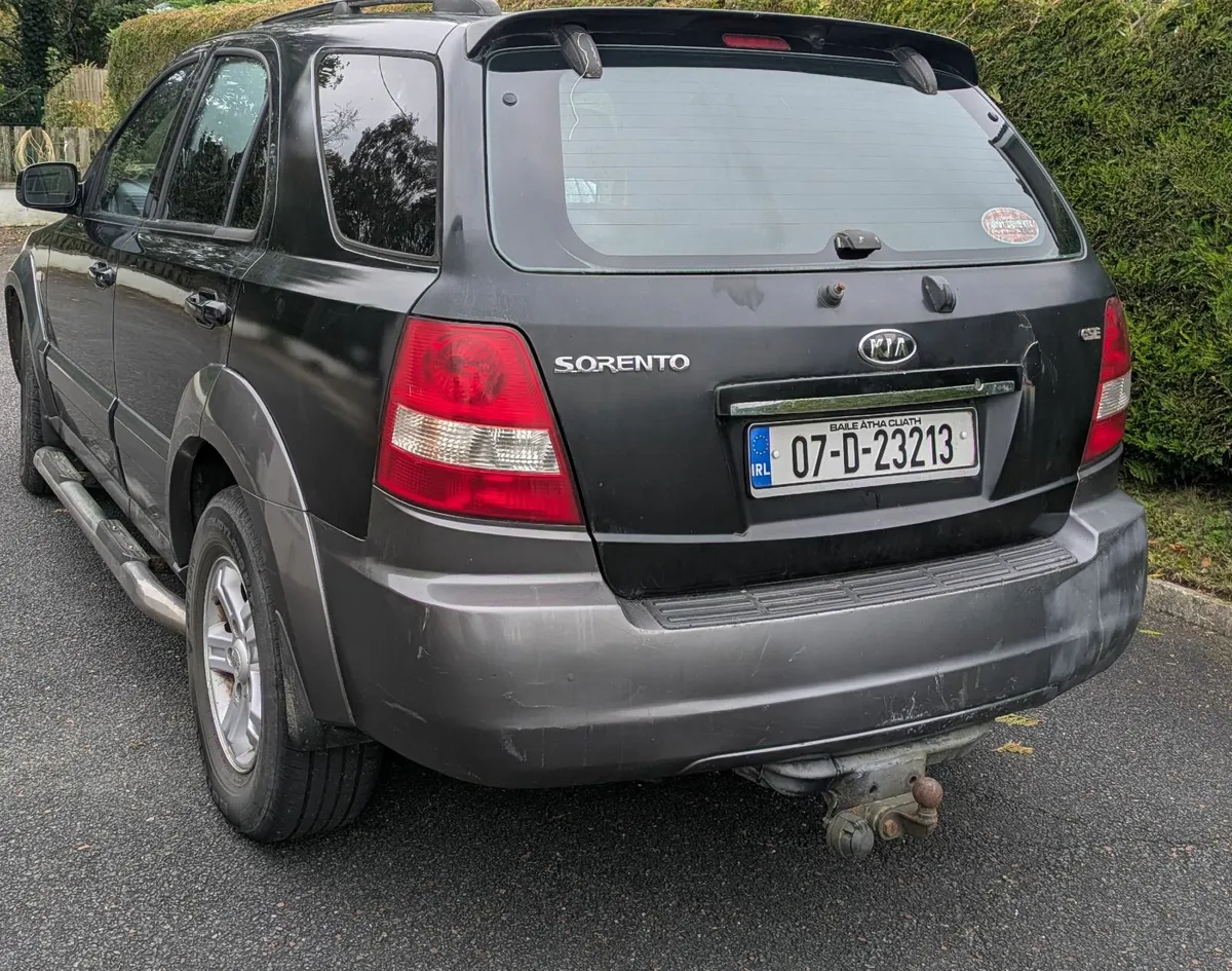 Kia Sorento  2.5 CRDi Commercial - Image 2