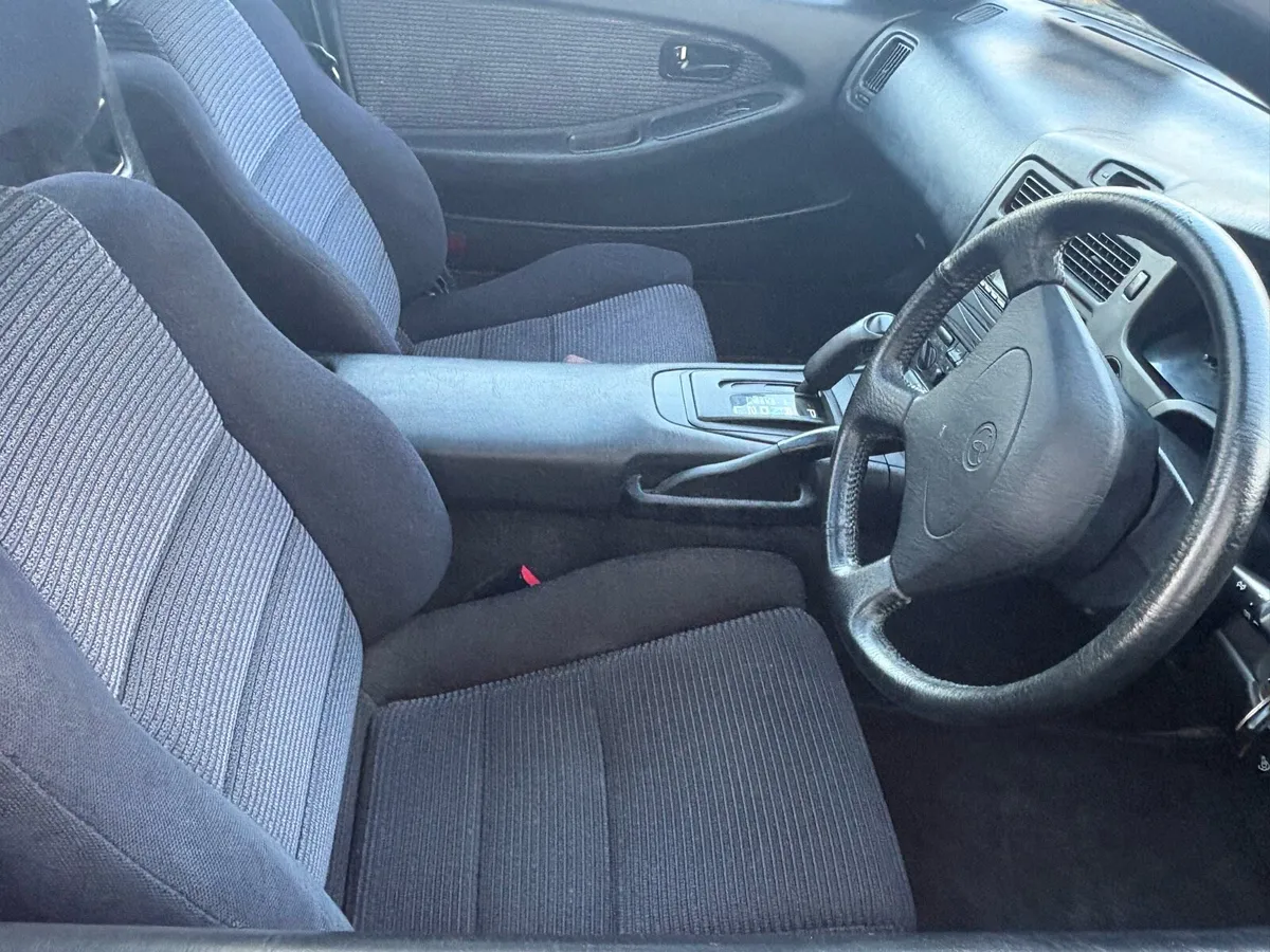 Toyota Mr2 - Image 4