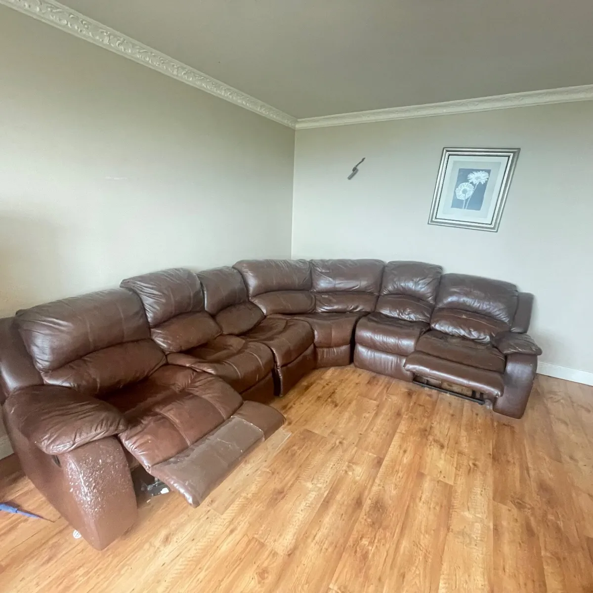 Corner couch - Image 2