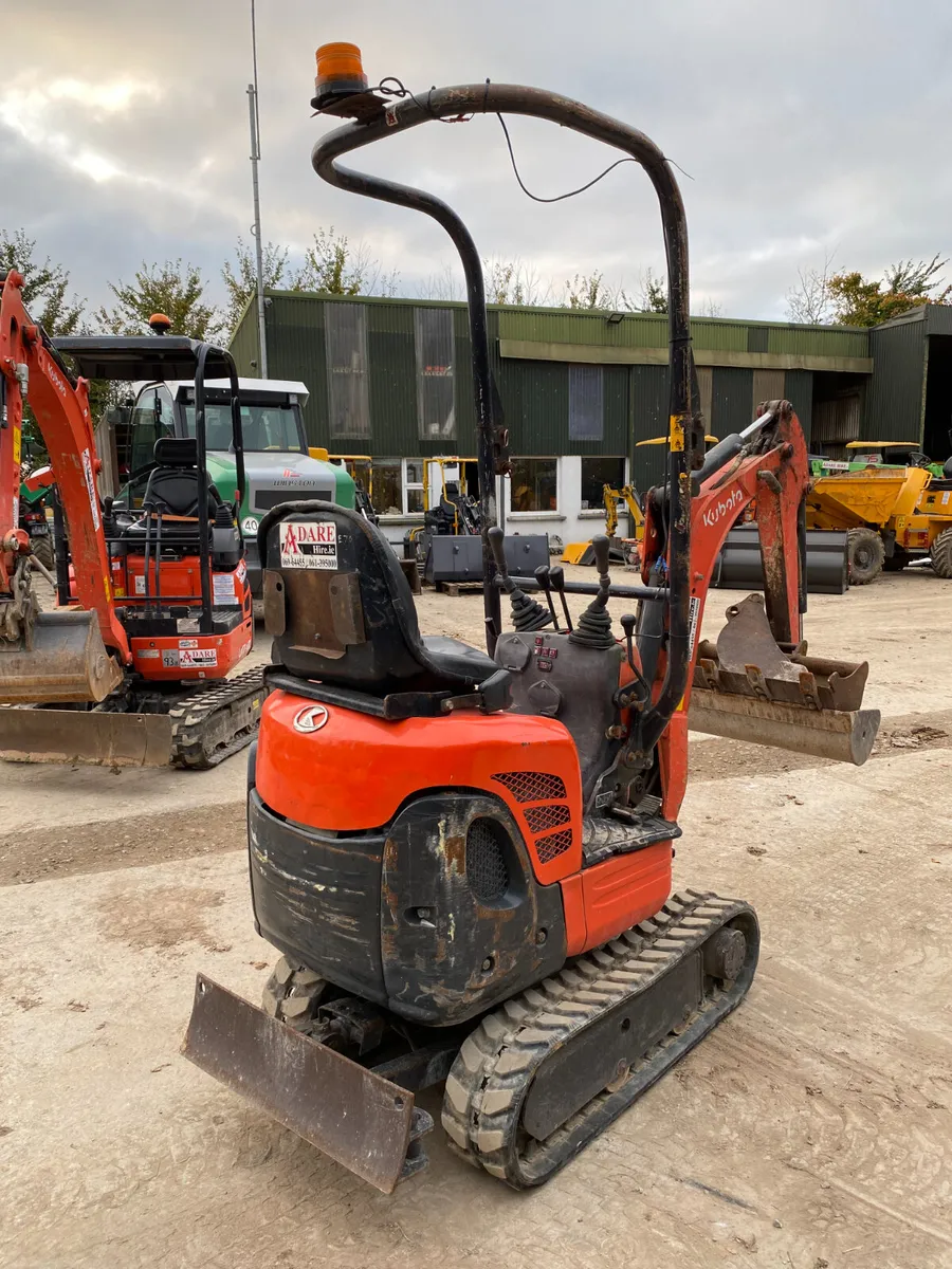 Kubota K008-3 Micro Excavator For Sale - Image 4