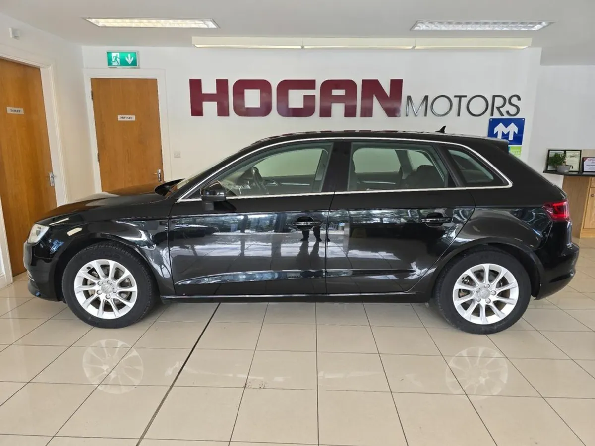 Audi A3 1.4 TSi SPORTBACK 5DR H/B AUTOMATIC - Image 4