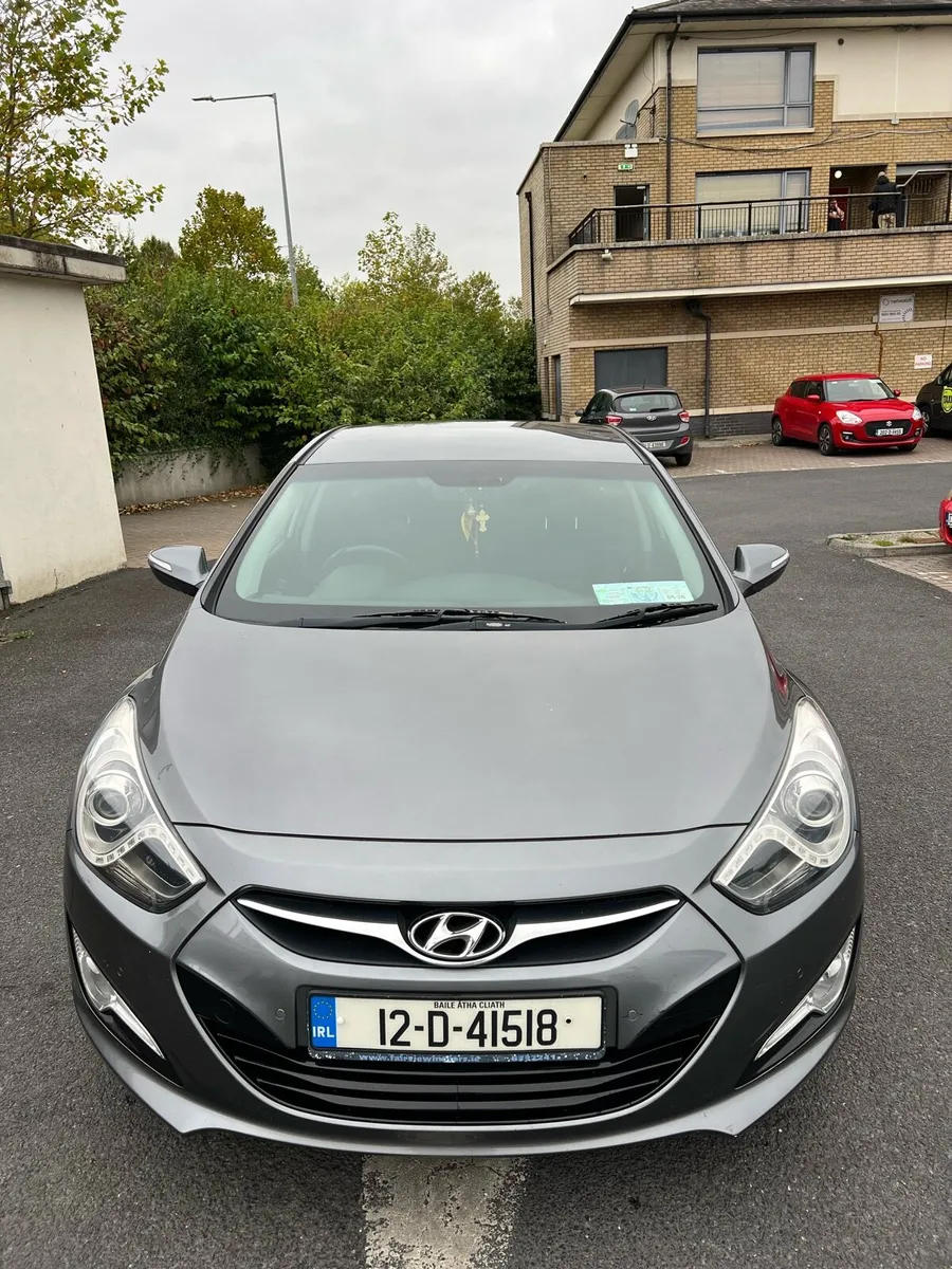 Hyundai i40 2012 Automatic Transmission - Image 1