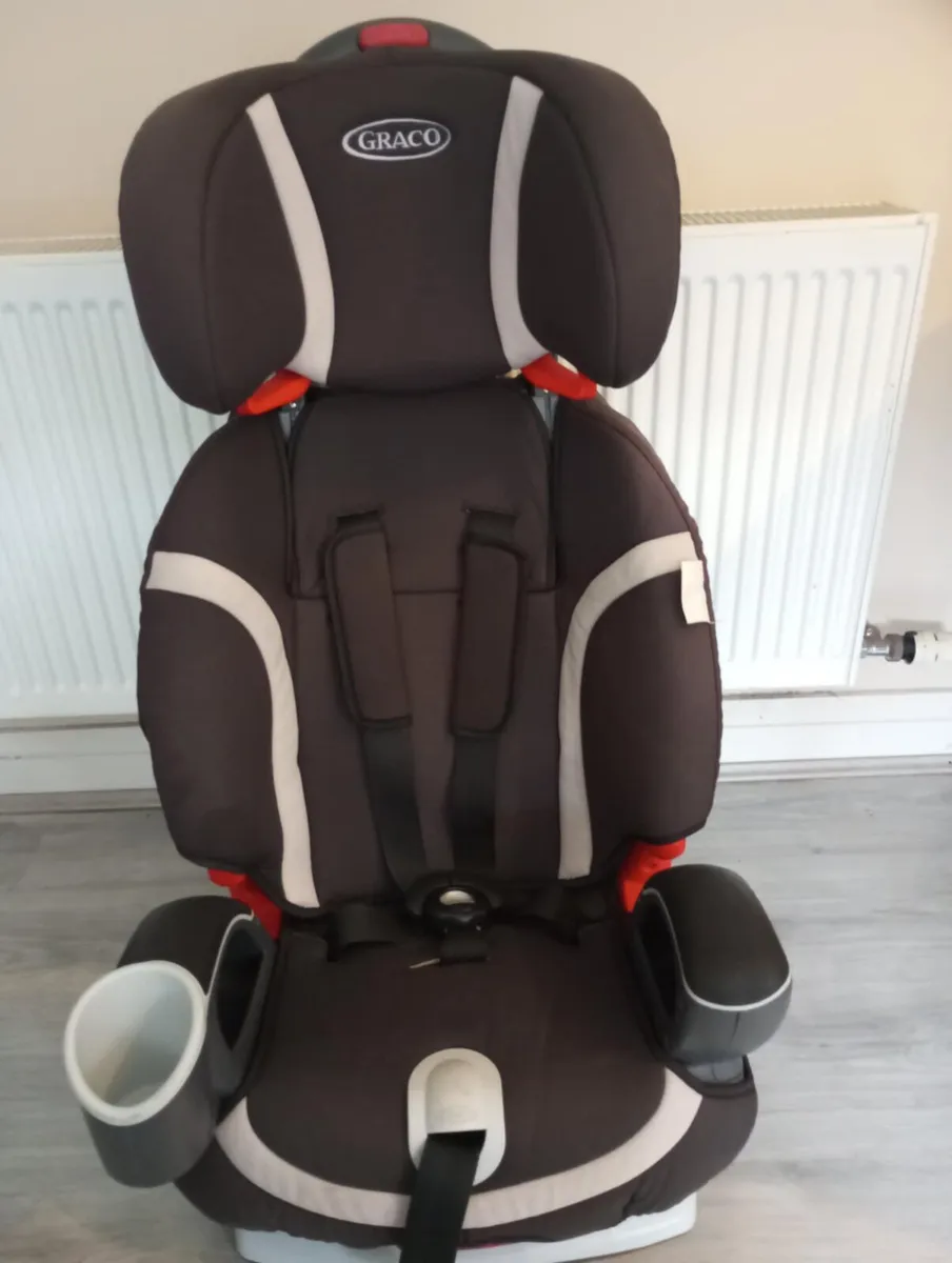 Graco kids car seat. - Image 4