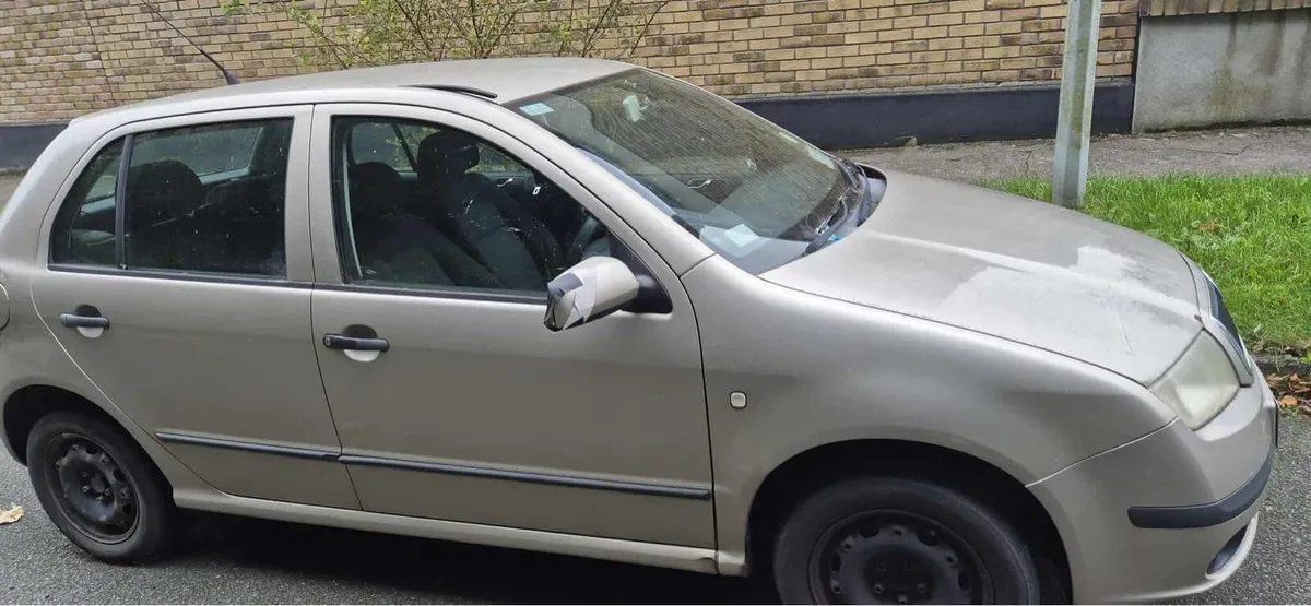 Beige Skoda Fabia Hatchback Petrol - Image 1