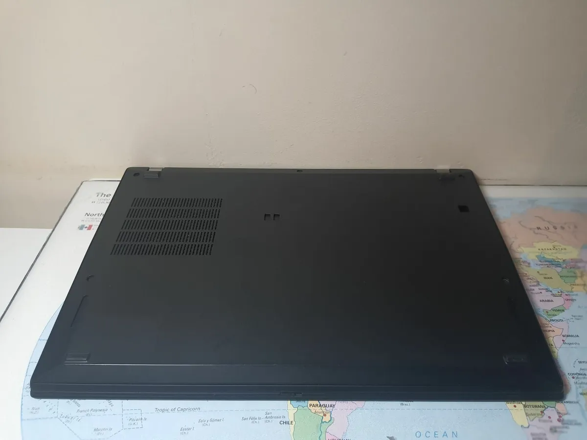 Lenovo ThinkPad T490s i5 8th gen 8/256GB SSD Lapto - Image 4