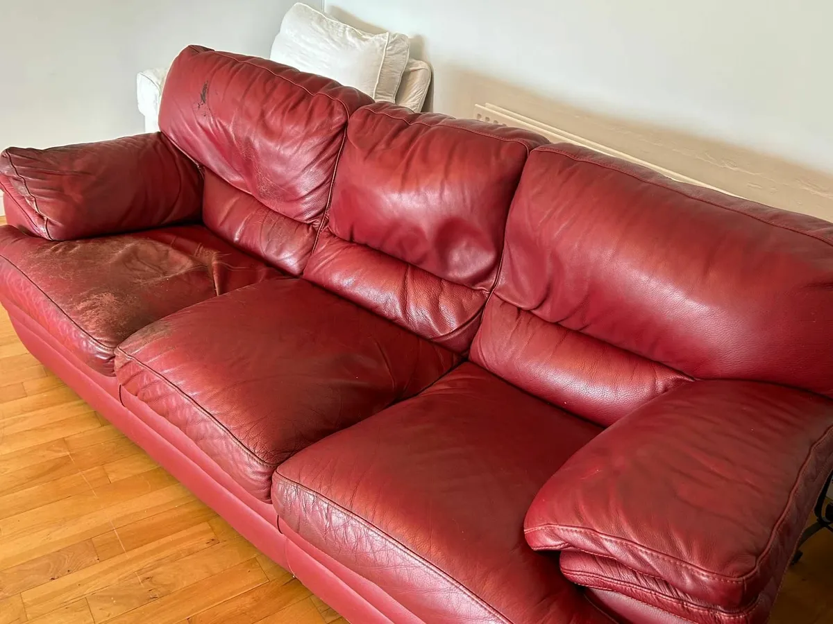 Three seater leather sofa - Image 3