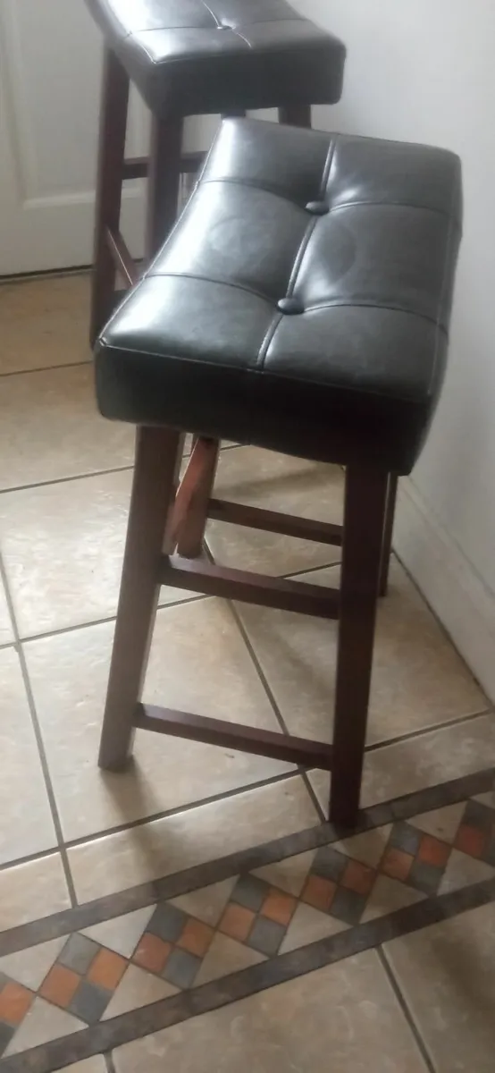 Pair of Contemporary Bar Stools, Backless - Image 4