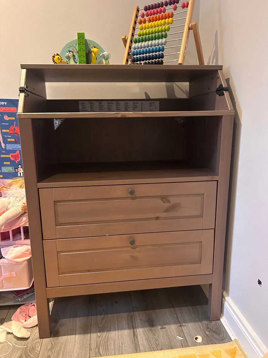 Changing Table - Image 1