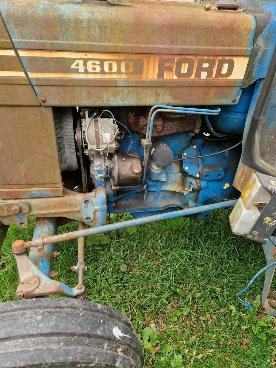 Tractor and Dump trailer - Image 4