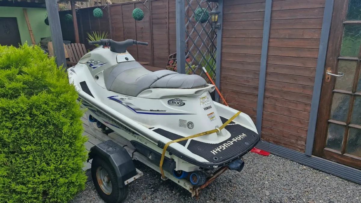 Jet ski Toyota WaveRunner gp800y jetski - Image 1