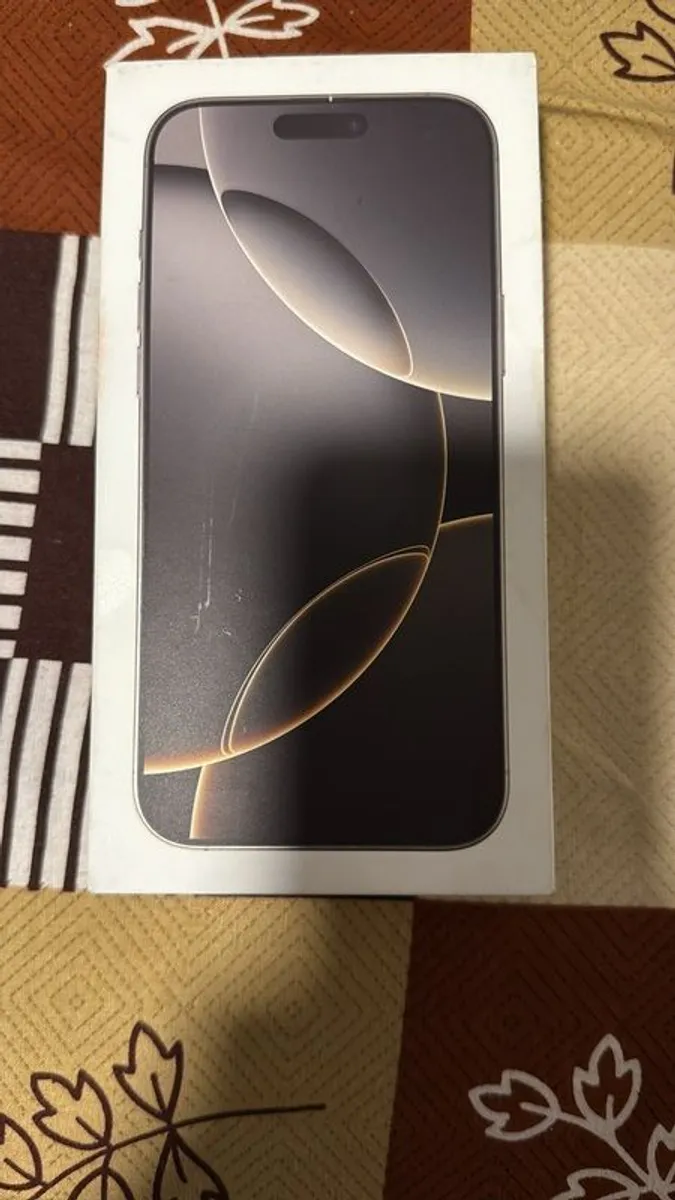 Iphone 16 Pro Max 256gb - Image 3