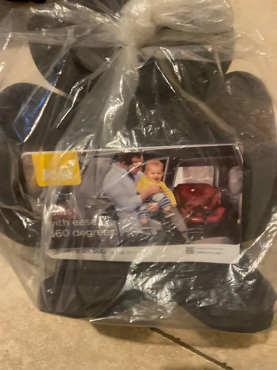 Joie Childs car seat - Image 3