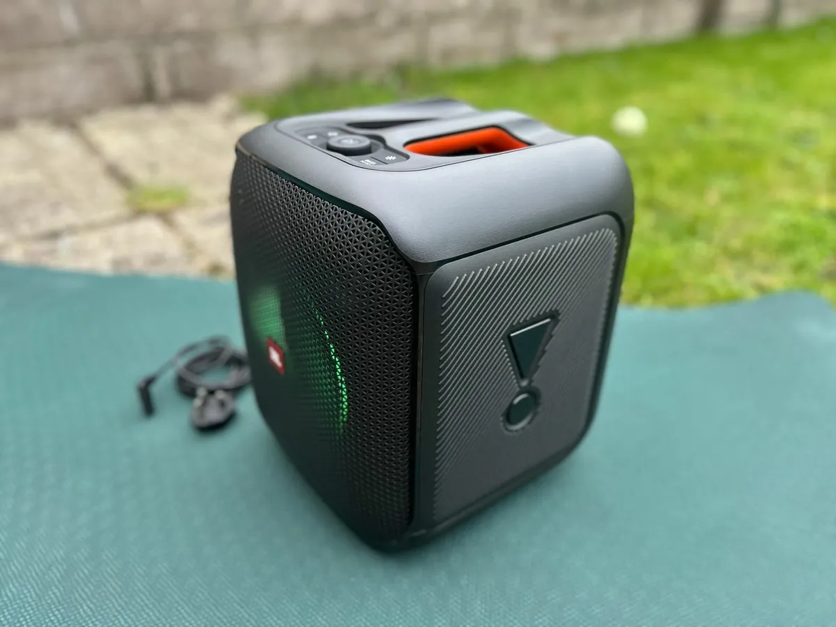 JBL PARTYBOX ESSENTIAL - Image 4
