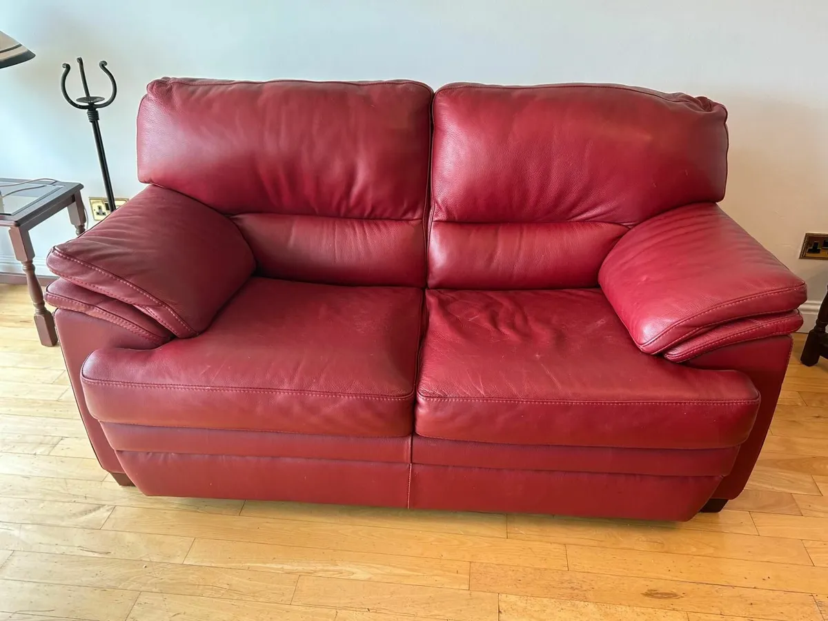 Two-seater red leather sofa - Image 1